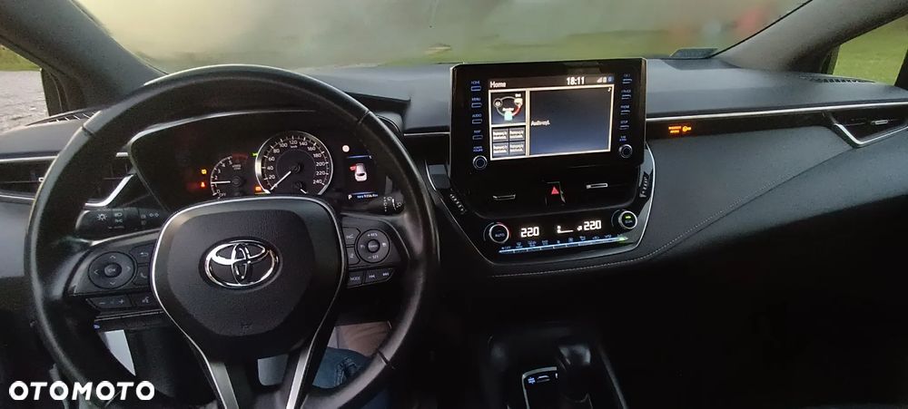 Toyota Corolla ver-1-8-hybrid-comfort - 17