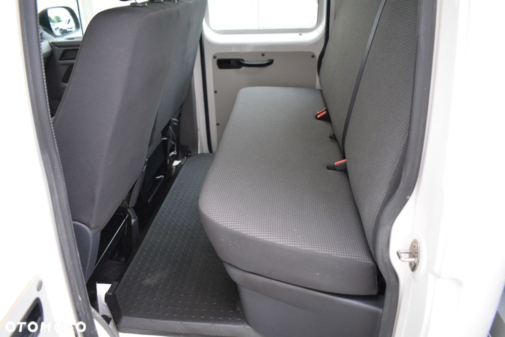 Volkswagen TRANSPORTER T6.1 DOKA - 25