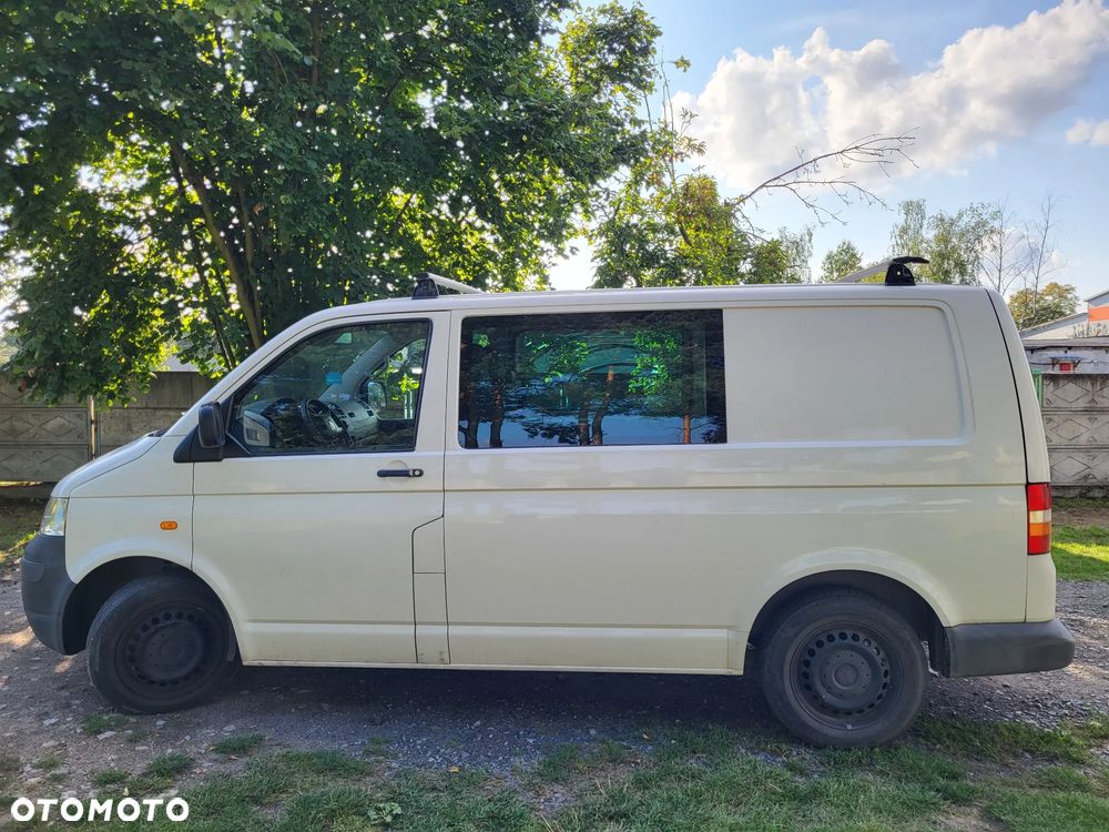 Volkswagen Transporter - 2