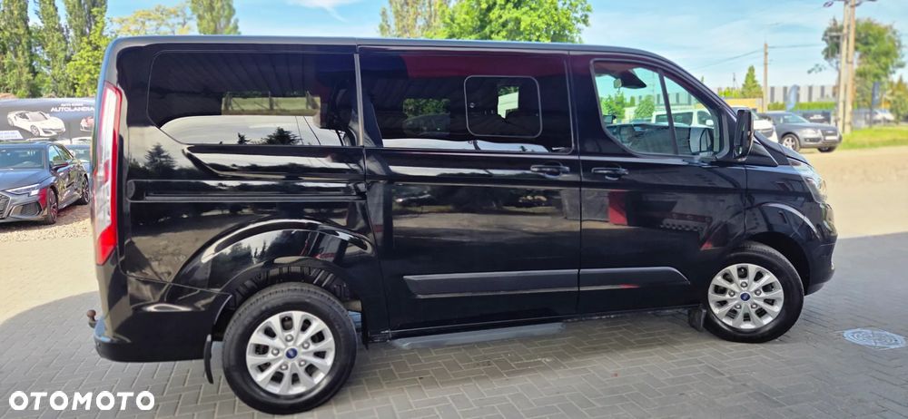 Ford Tourneo Custom 2.0 EcoBlue L1 Titanium - 17
