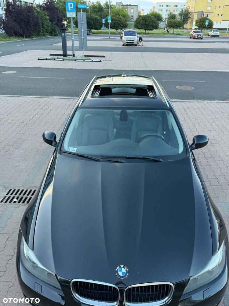 BMW Seria 3 325i xDrive - 8