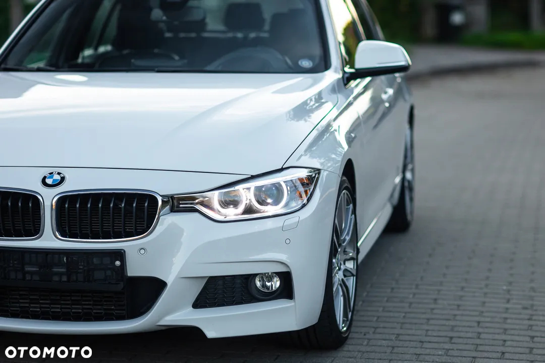 BMW Seria 3 330d xDrive M Sport - 13