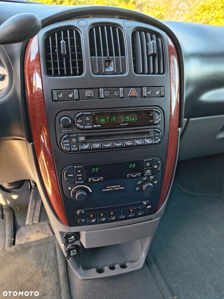 Chrysler Grand Voyager 2.8 CRD Automatik Limited - 11