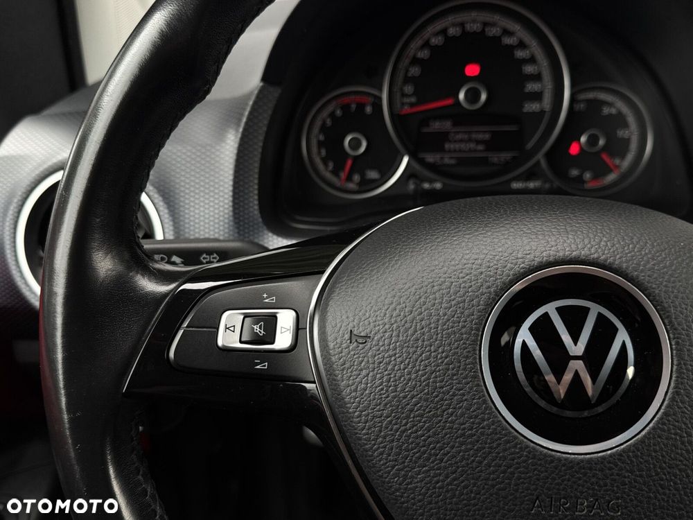 Volkswagen up! 1.0 United - 18