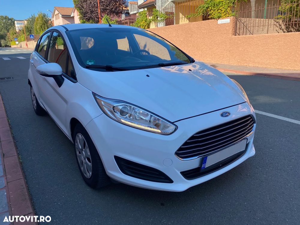 Ford Fiesta - 2