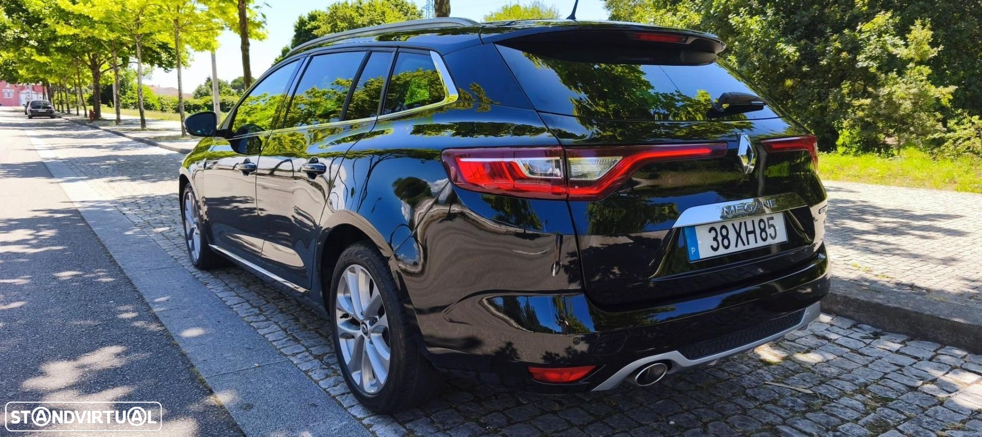 Renault Mégane Sport Tourer 1.5 Blue dCi GT Line - 4