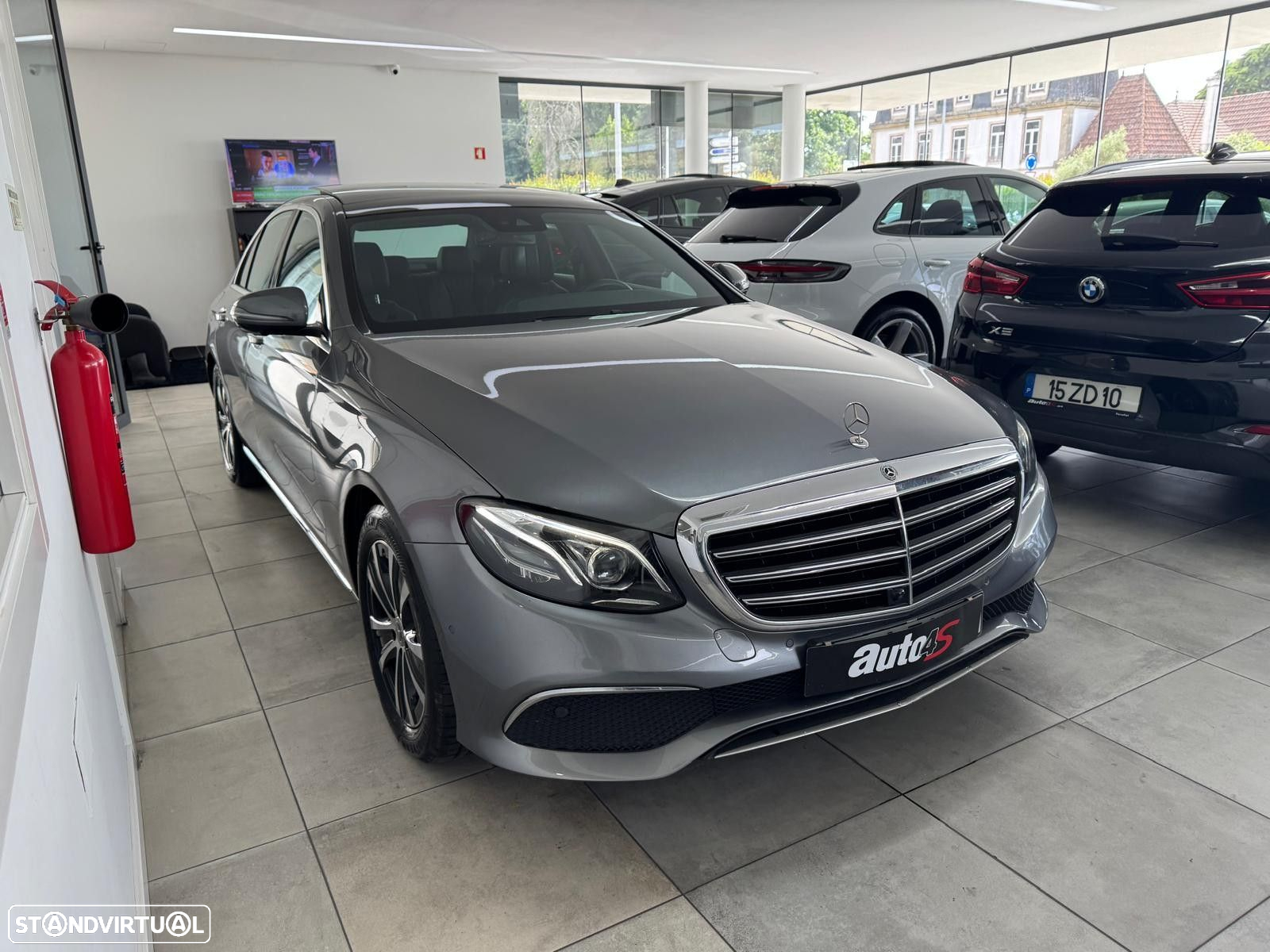 Mercedes-Benz E 220 d Exclusive - 5