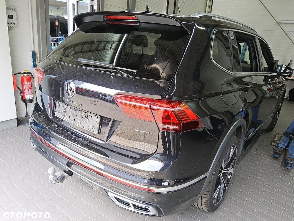 Volkswagen Tiguan Allspace - 4