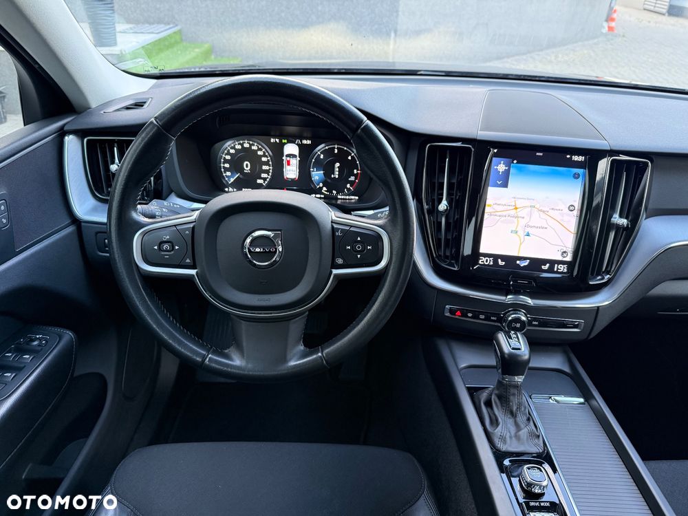 Volvo XC 60 D4 Geartronic Momentum Pro - 25