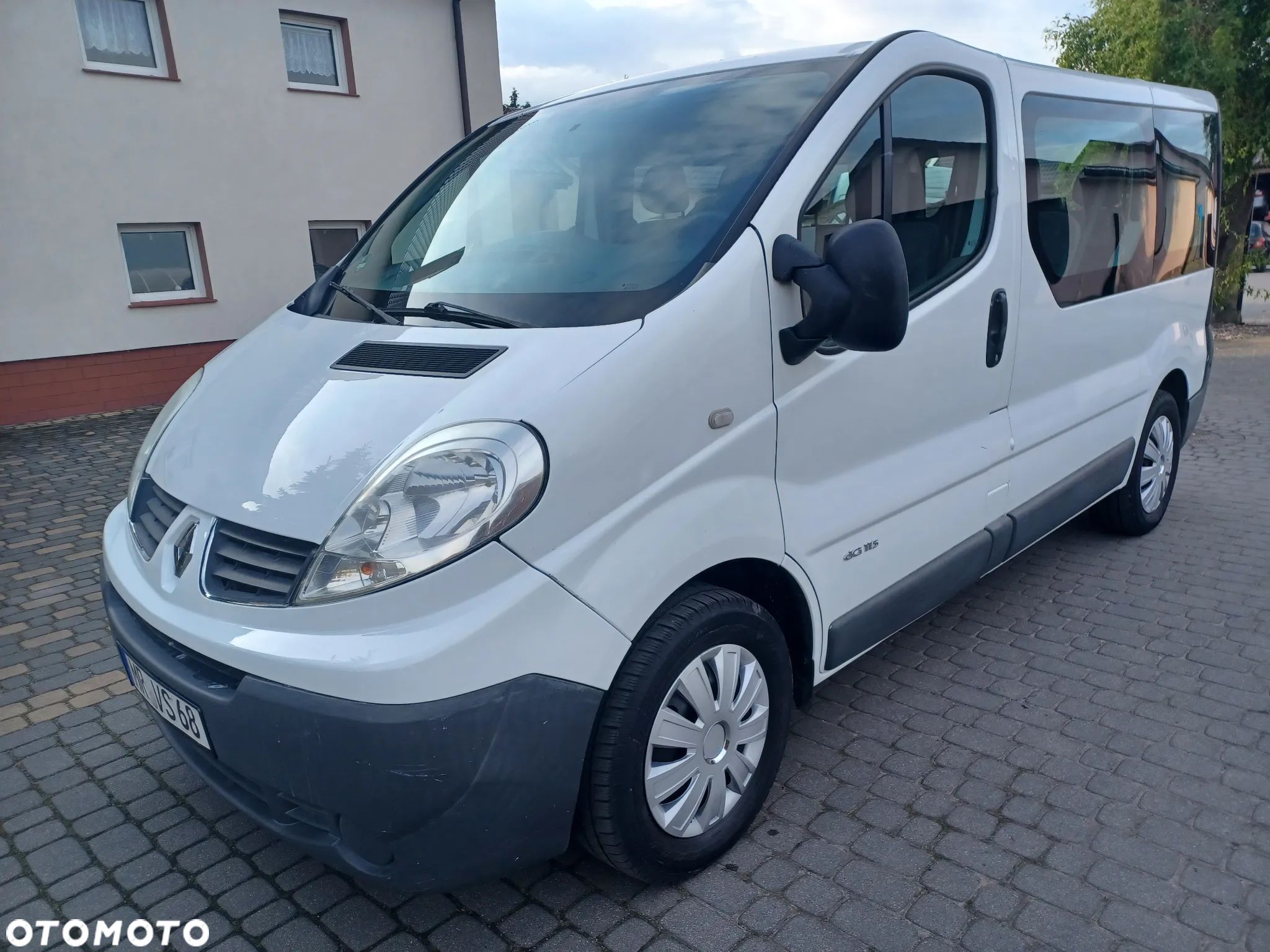 Renault Trafic 2.0 dCi 115 Passenger Expression - 1