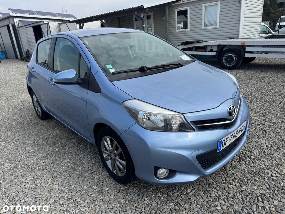 Toyota Yaris - 2