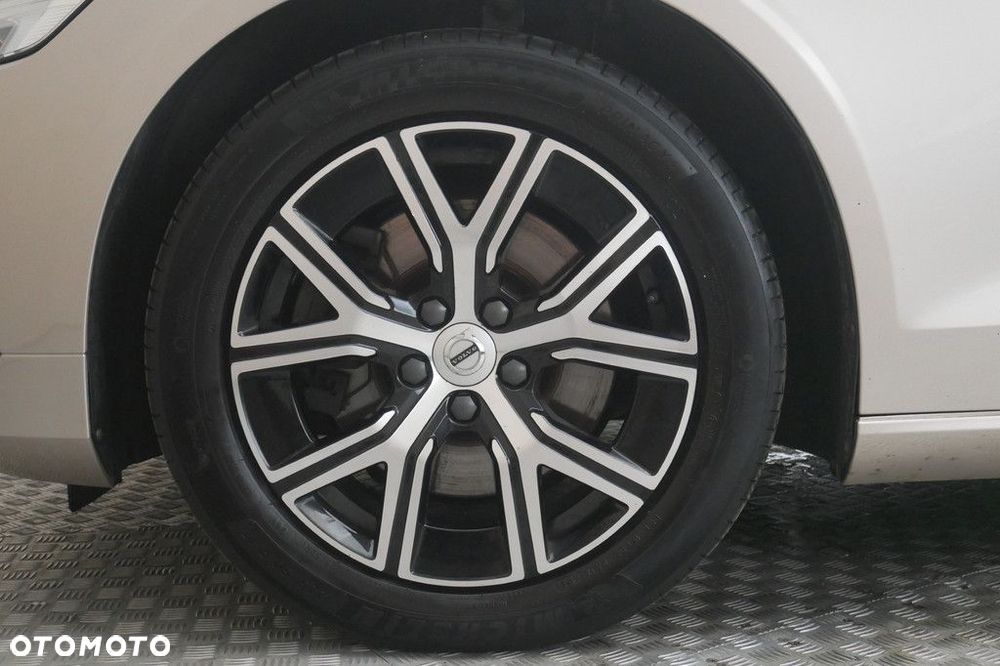 Volvo V60 - 14