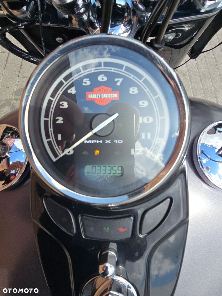 Harley-Davidson Softail Slim - 16