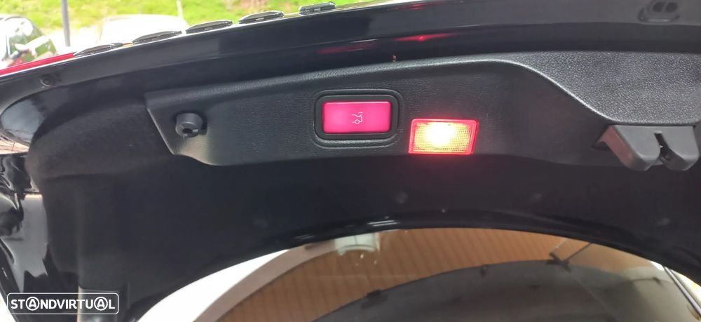 Mercedes-Benz C 220 d Coupe 9G-TRONIC AMG Line - 23