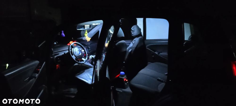 Fiat Idea 1.4 16V Active - 12