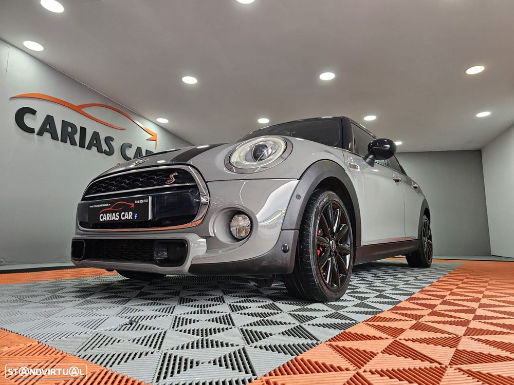 MINI 5 Portas Cooper SD Auto Desportiva - 7