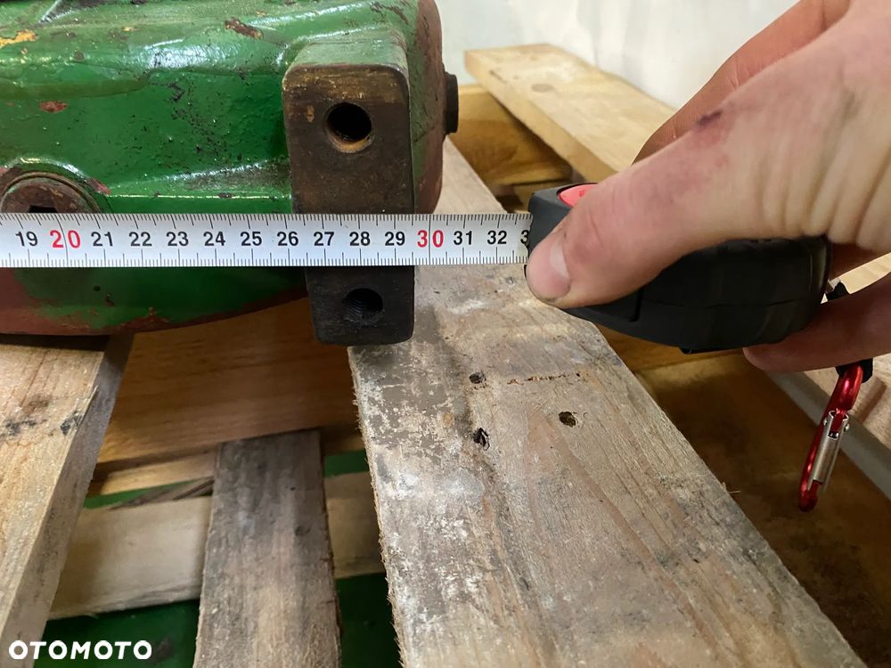 Przekładnia rozrzutnika obornika - 7