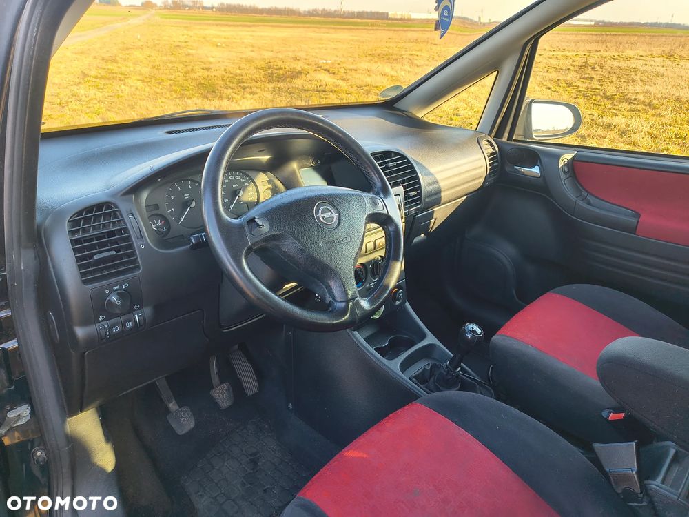 Opel Zafira 1.6 - 3