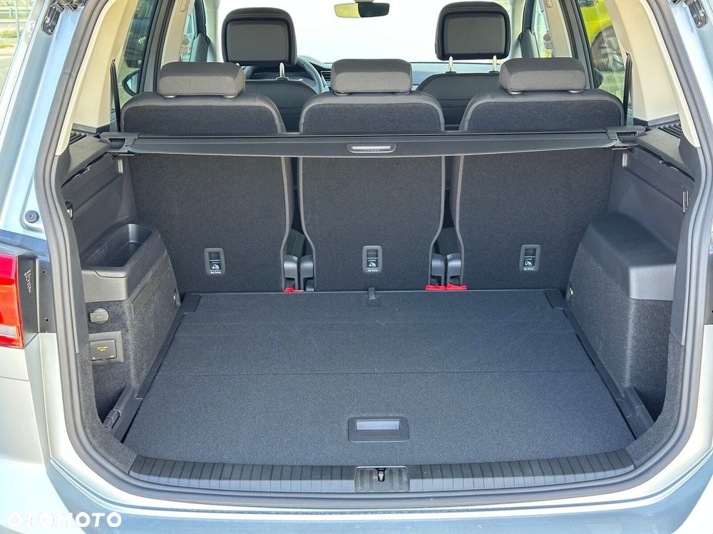 Volkswagen Touran 1.5 TSI EVO Comfortline Plus DSG - 10