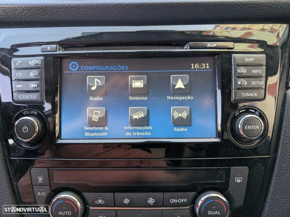 Nissan Qashqai 1.5 dCi N-Connecta Business - 11