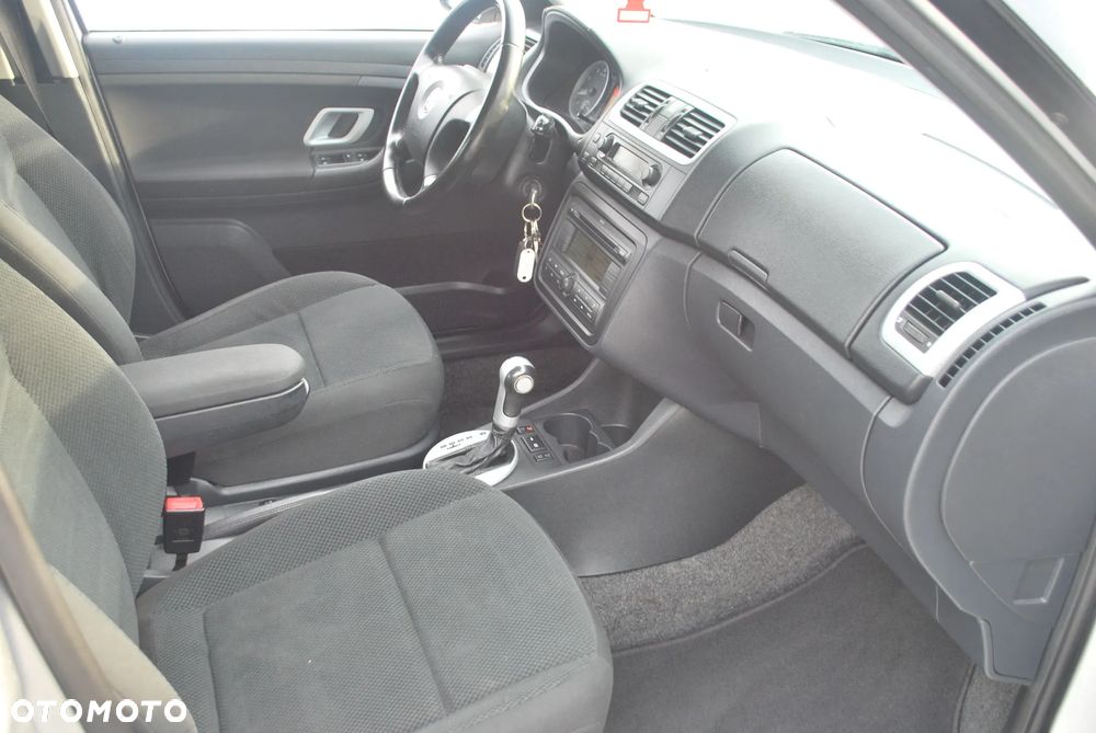 Skoda Fabia - 10