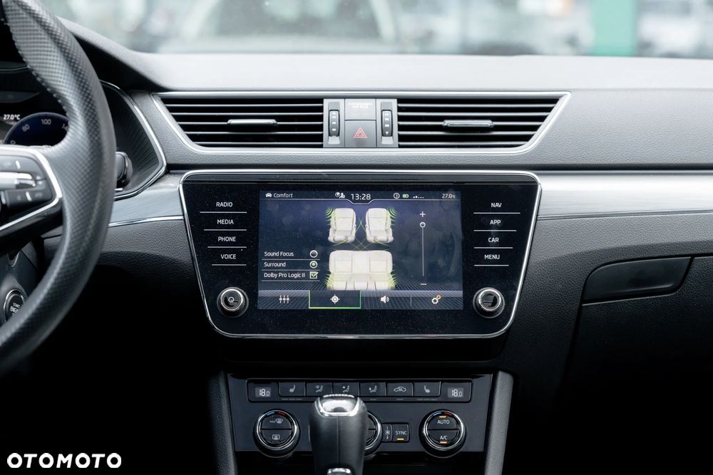 Skoda Superb 2.0 TSI 4x4 Scout DSG - 34