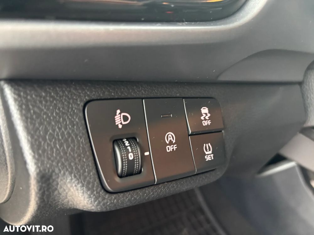 Kia Stonic 1.2 MPI 5MT Trend - 22