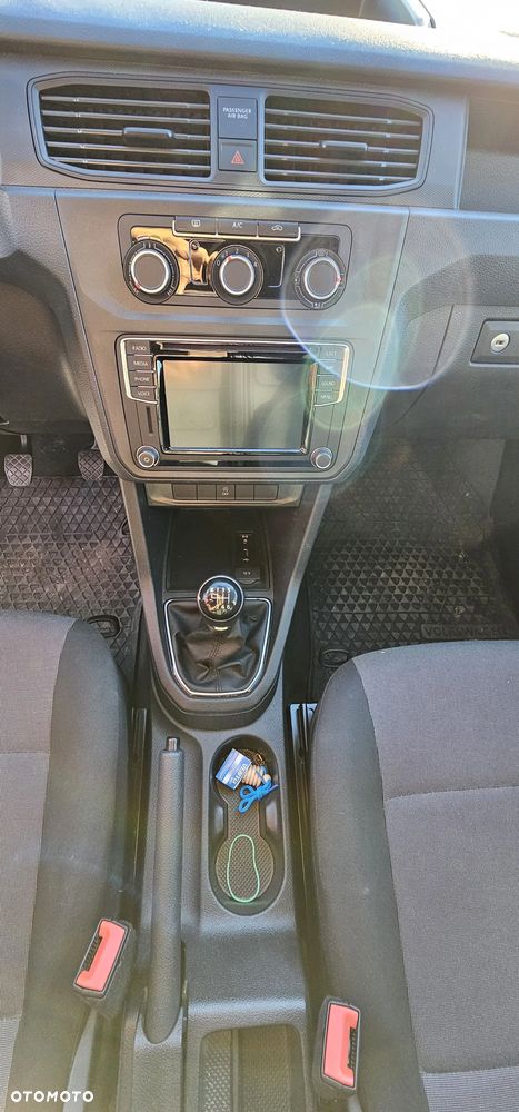 Volkswagen CADDY - 13