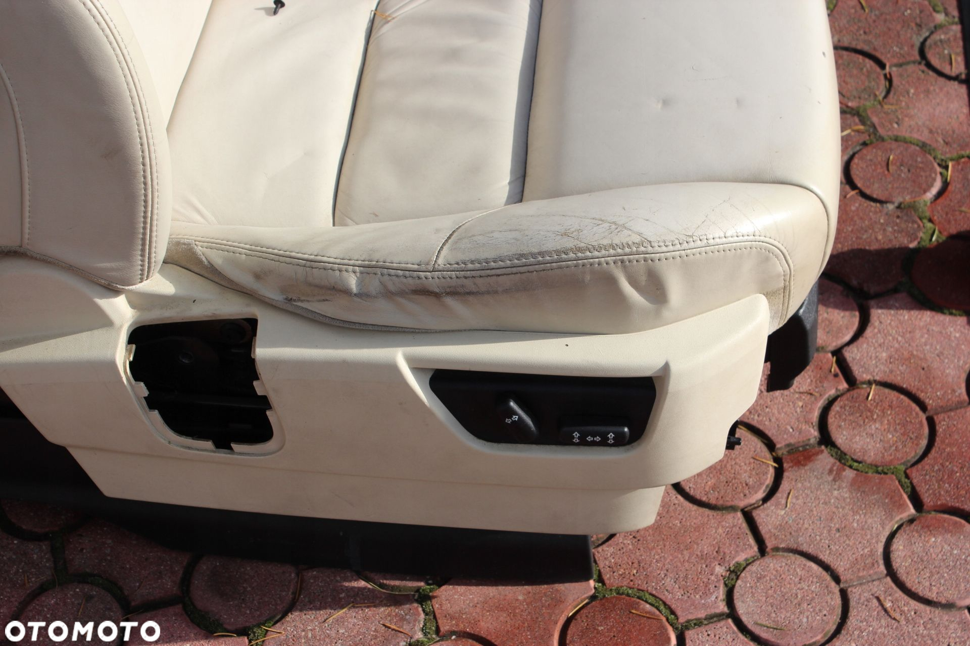 Fotele Land Rover Sport L320 - 9