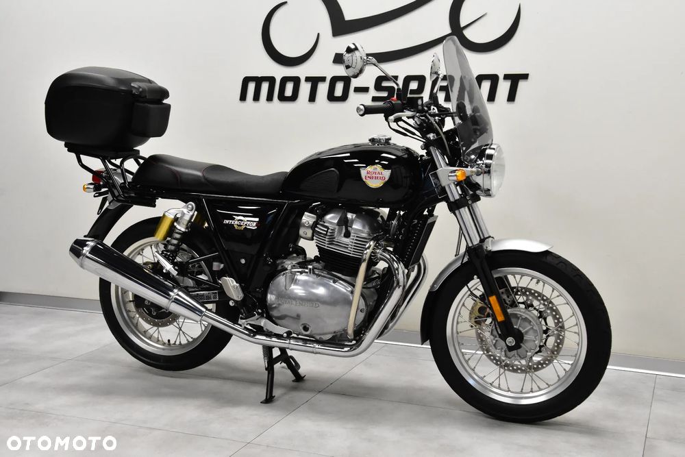 Royal Enfield Interceptor - 3