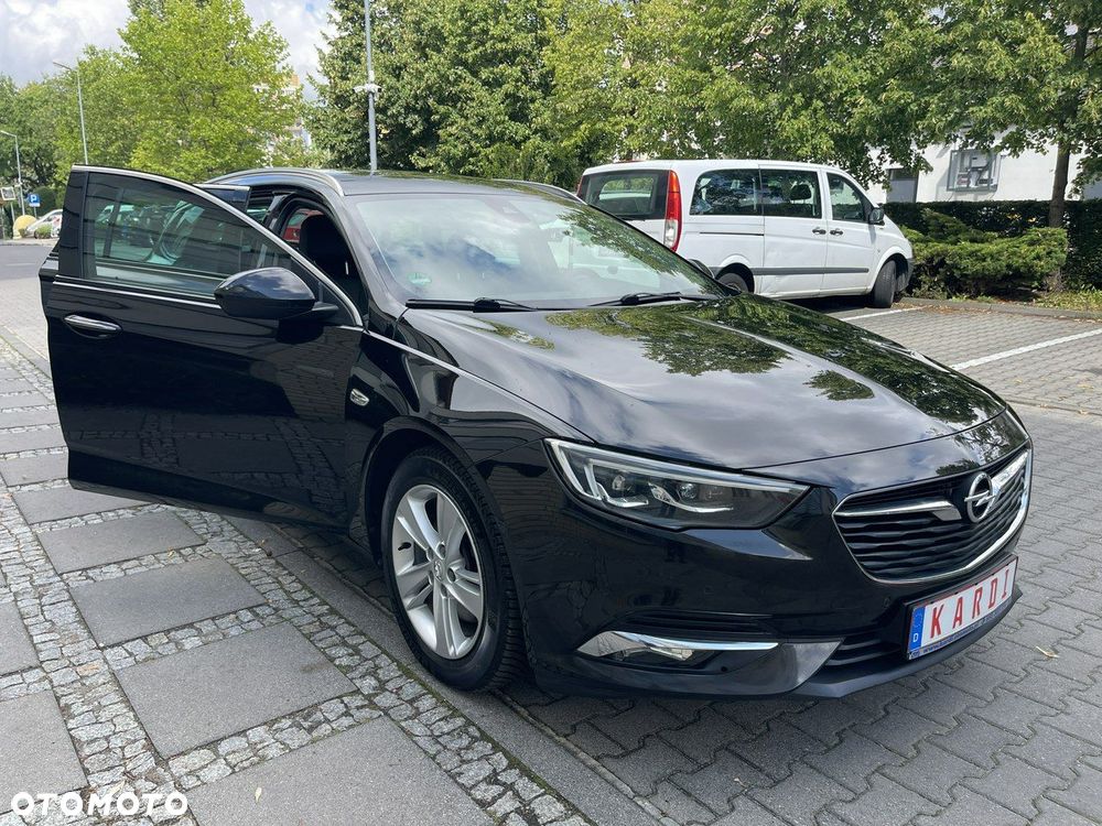 Opel Insignia - 16