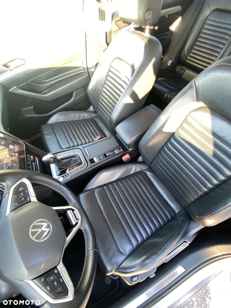Volkswagen Passat Alltrack - 14