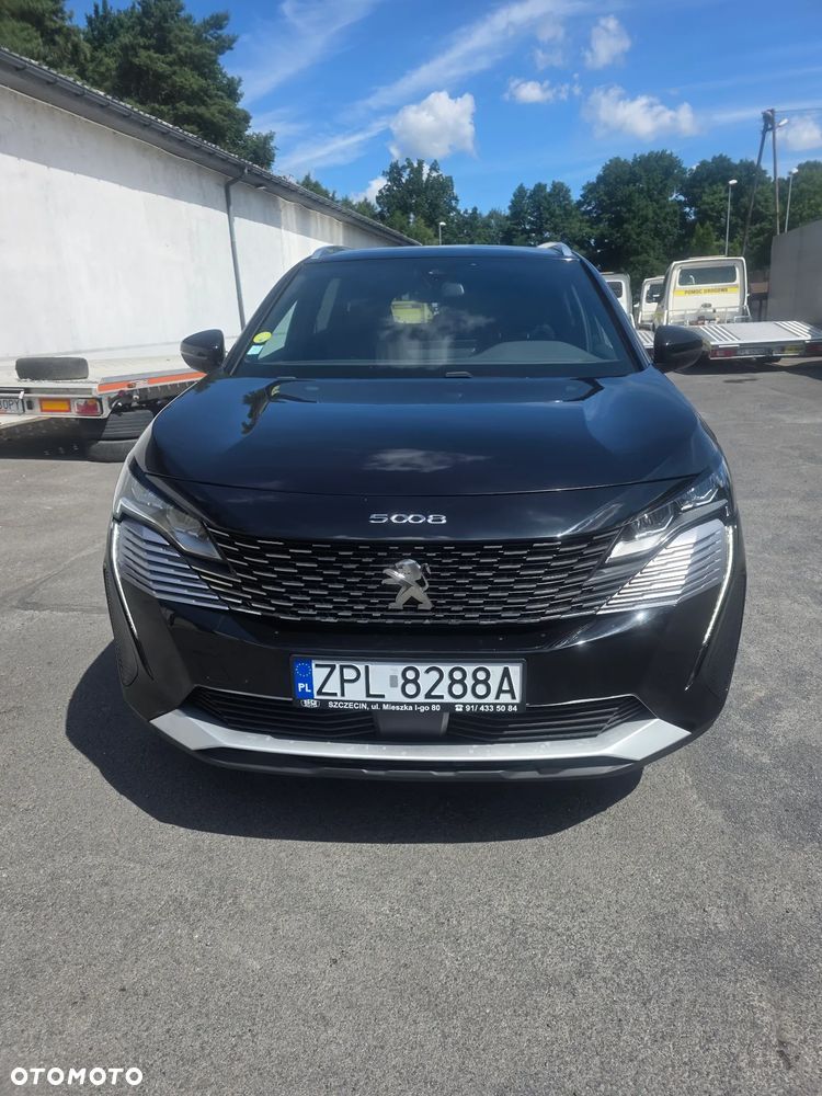 Peugeot 5008 - 5