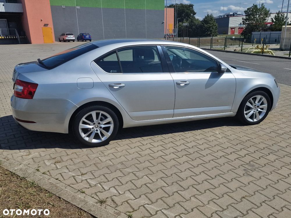 Skoda Octavia 2.0 TDI Style - 5