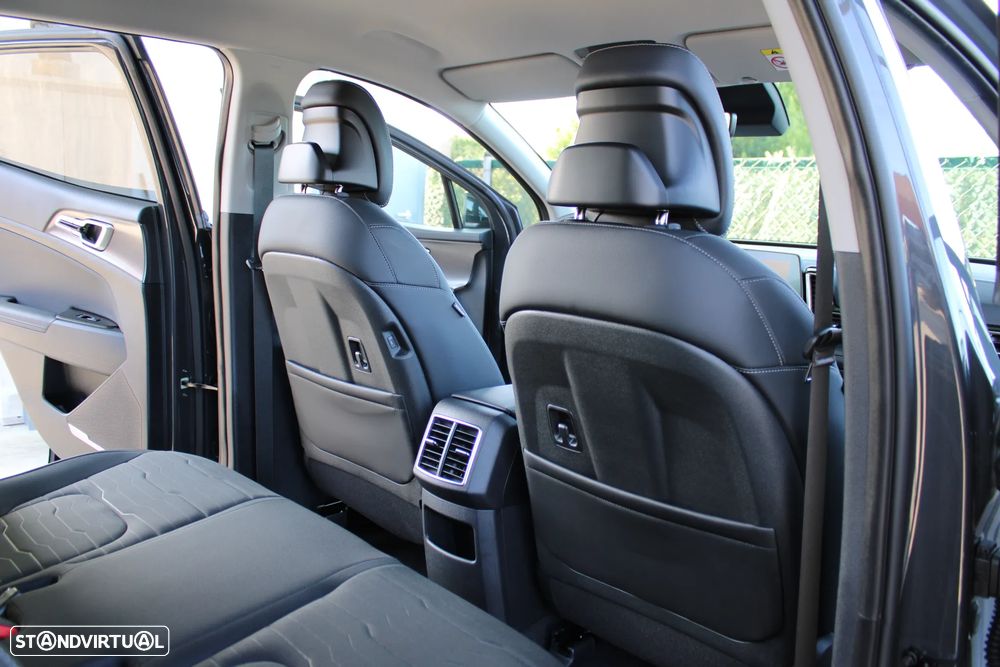 Kia Sportage 1.6 T-GDi HEV Drive - 43