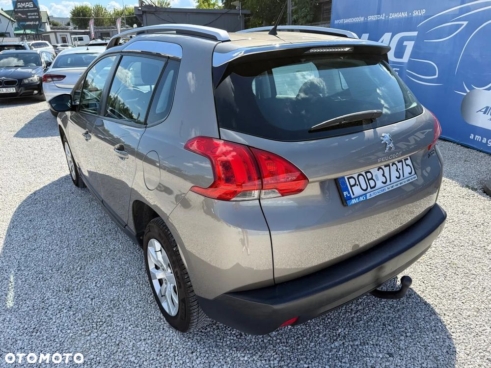Peugeot 2008 1.2 Pure Tech Active - 8