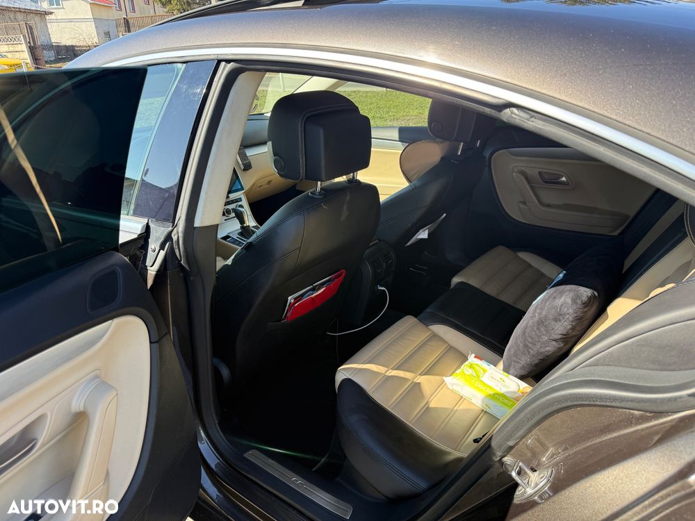 Volkswagen Passat CC - 14