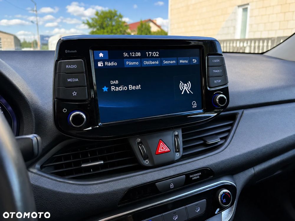 Hyundai i30 1.6 D Comfort - 9