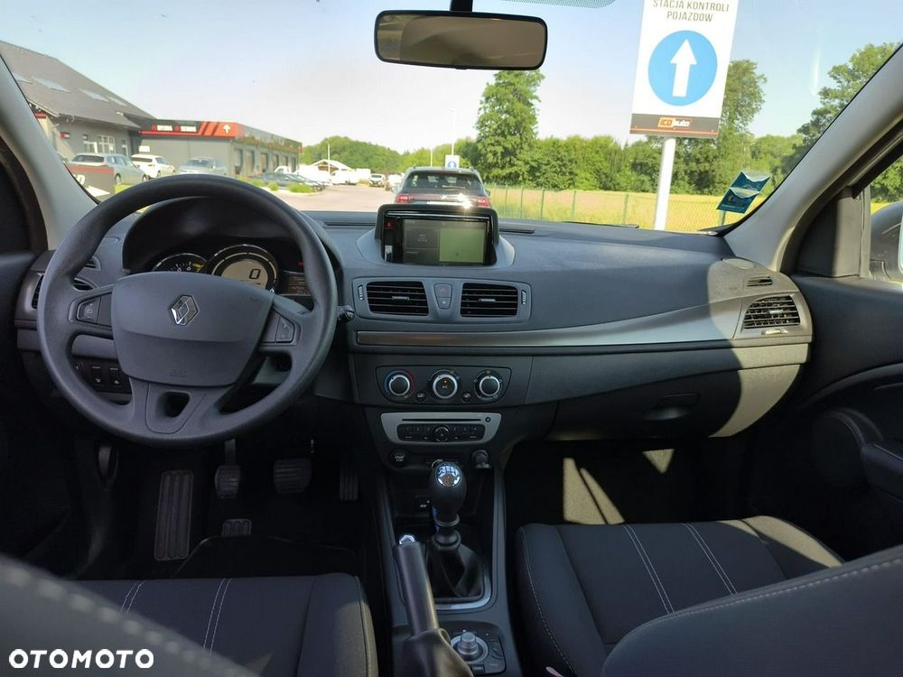 Renault Megane - 11