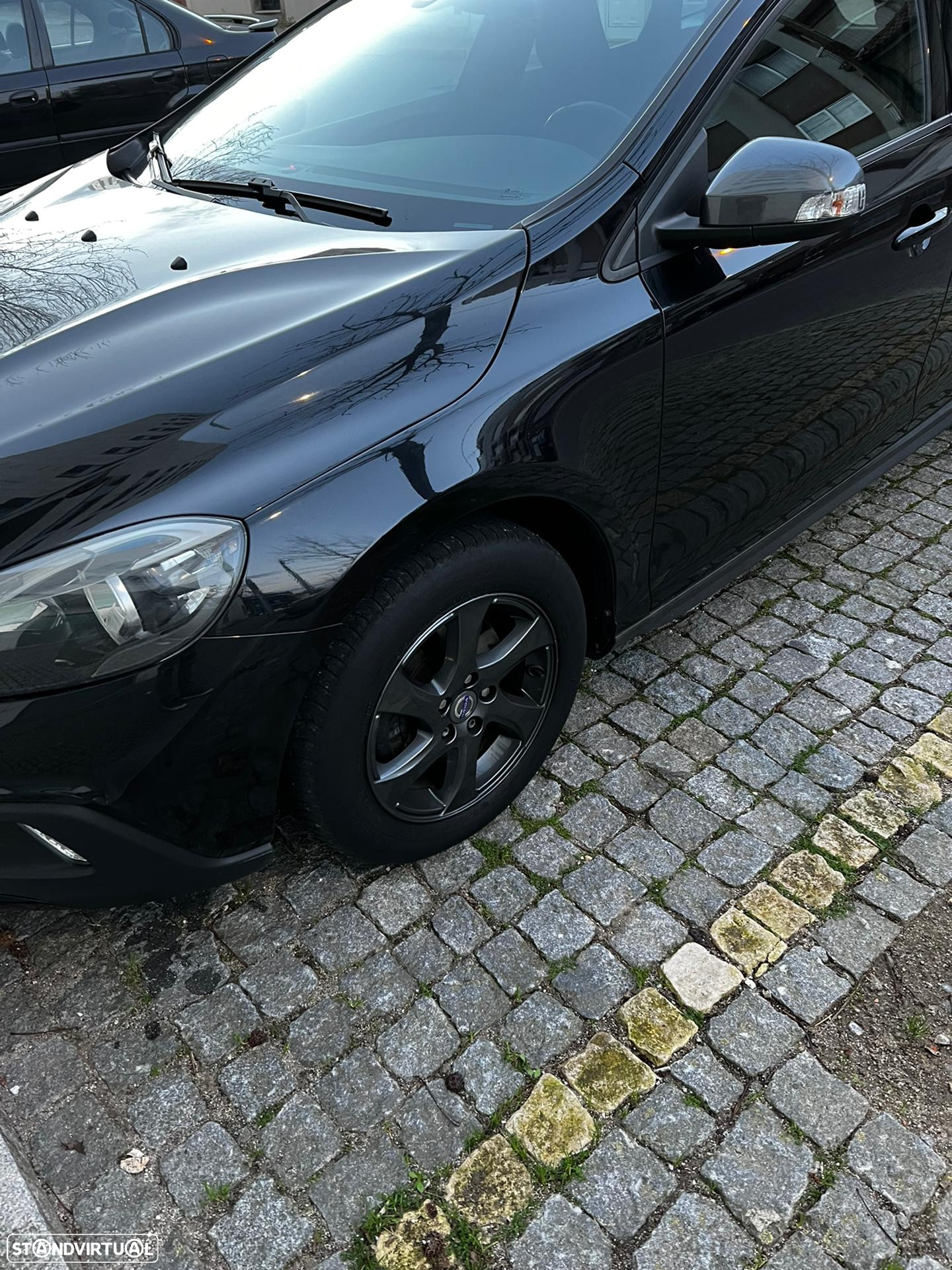 Volvo V40 1.6 D2 Eco Momentum - 4