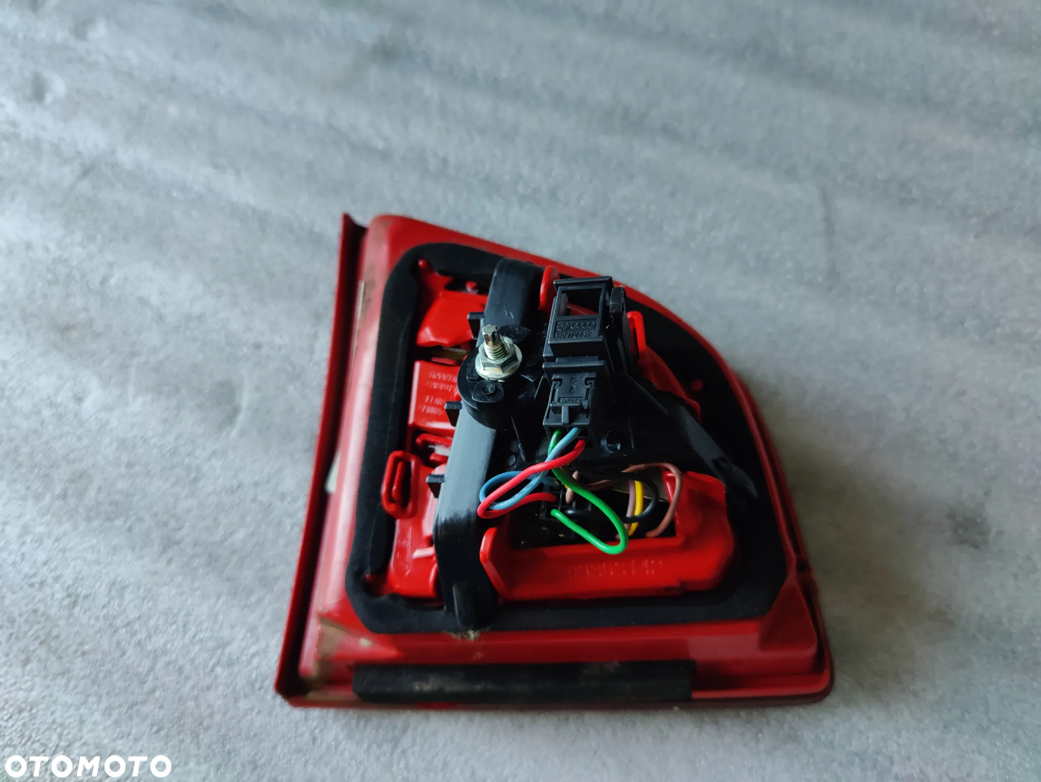 AUDI A6 C6 LIFT LAMPY LEWY PRAWY TYŁ W KLAPE 4F5945093E 4F5945094E - 3