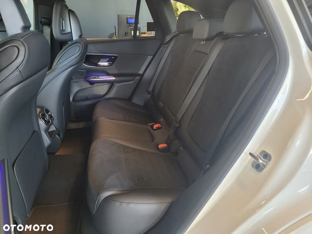 Mercedes-Benz GLC 220 d mHEV 4-Matic AMG Line - 6