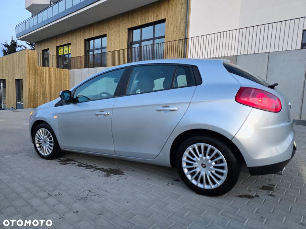Fiat Bravo 1.4 T-JET 16V Dynamic - 16
