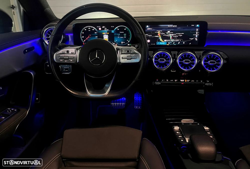Mercedes-Benz CLA 250 e Shooting Brake AMG Line - 18