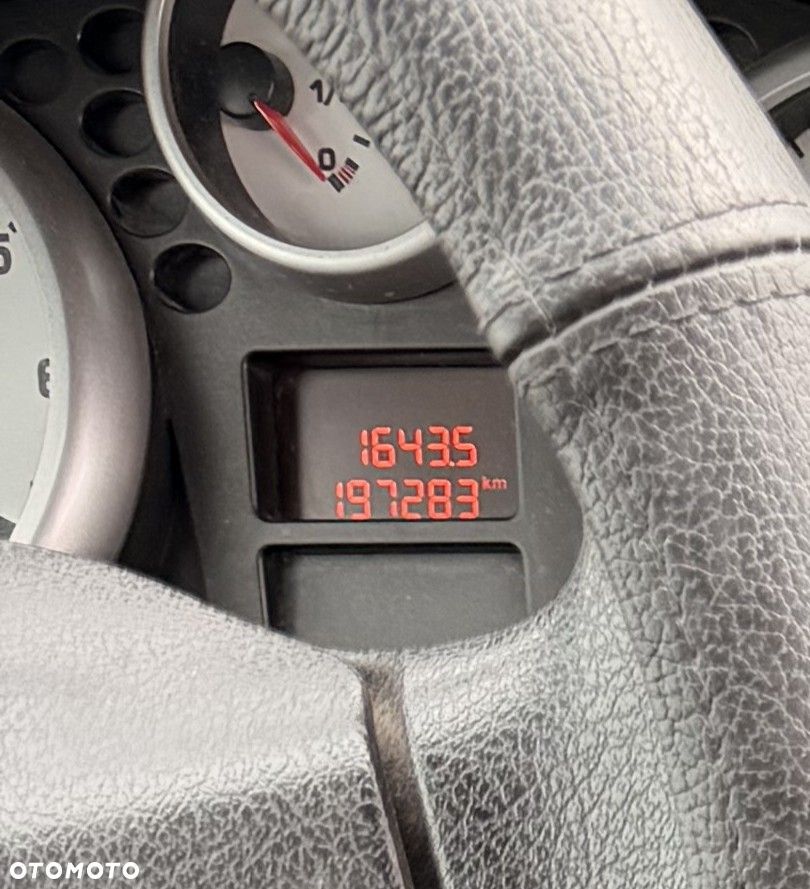 Peugeot 207 1.4 Trendy - 12