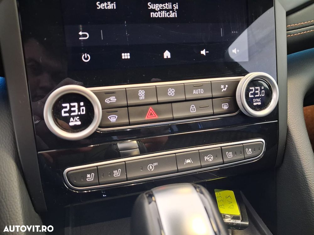 Renault Talisman Blue dCi EDC Initial Paris - 10