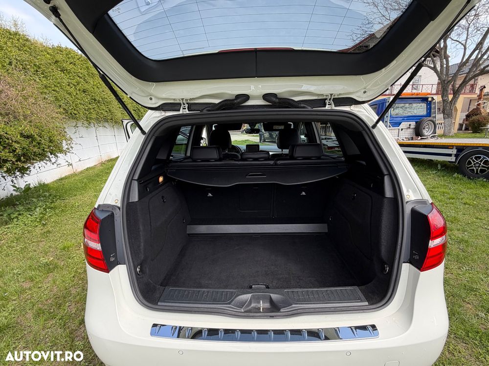 Mercedes-Benz B 180 d 7G-DCT Urban - 12