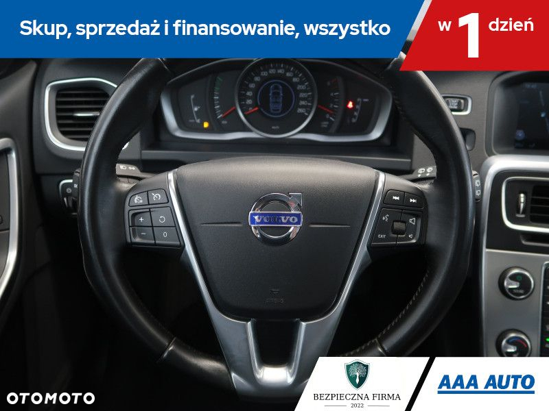 Volvo V60 - 17
