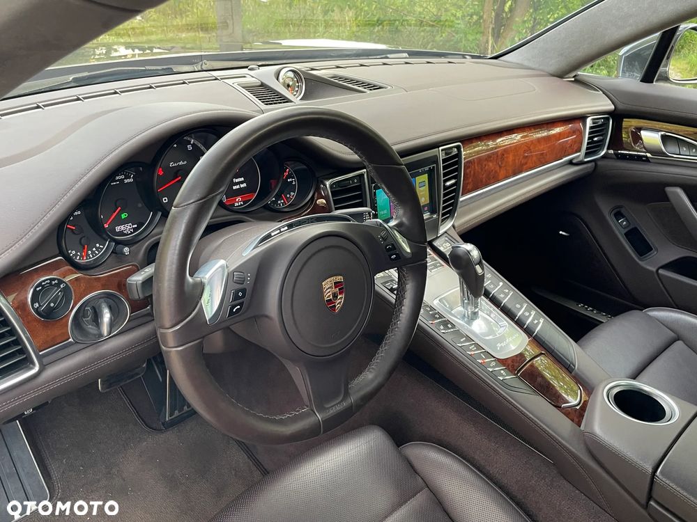 Porsche Panamera Turbo Executive PDK - 10
