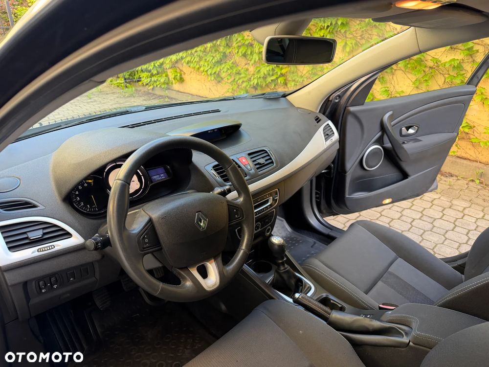 Renault Megane 1.6 16V Exception - 7